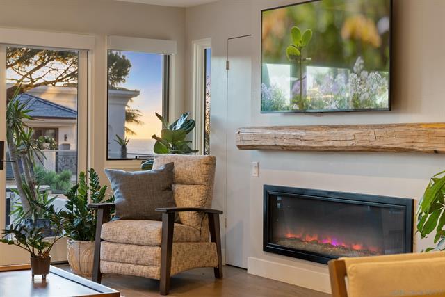 5845 Camino De La Costa