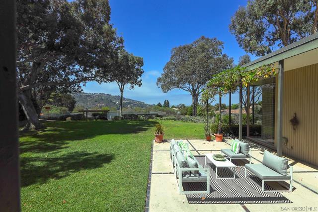7856 La Jolla Vista Drive