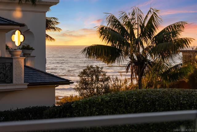 5845 Camino De La Costa