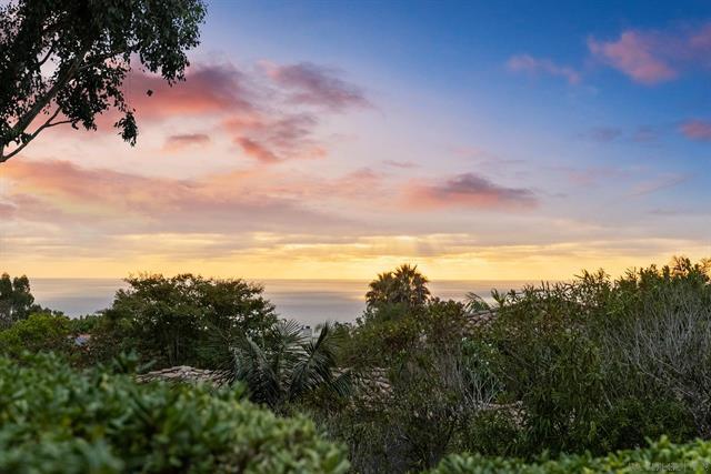 7856 La Jolla Vista Drive
