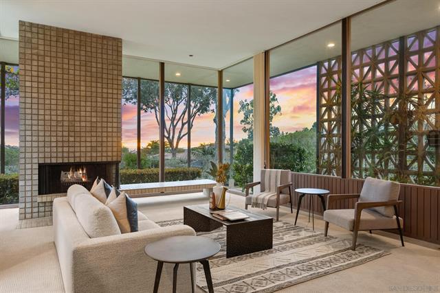 7856 La Jolla Vista Drive