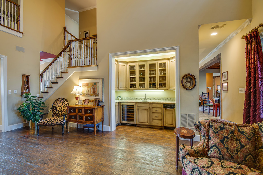 276 Pine Drive