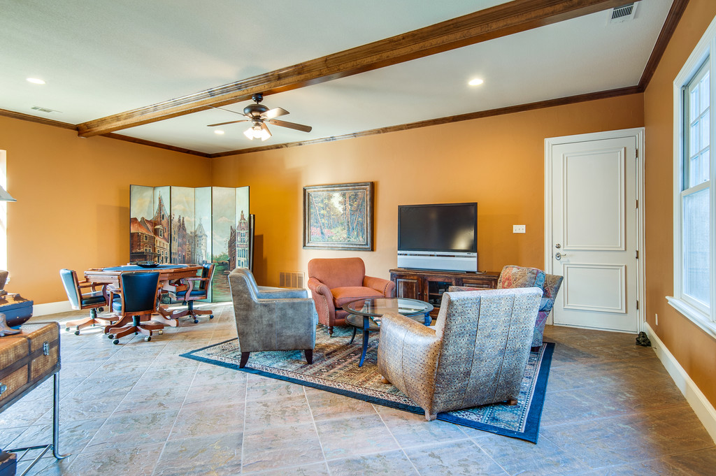 276 Pine Drive