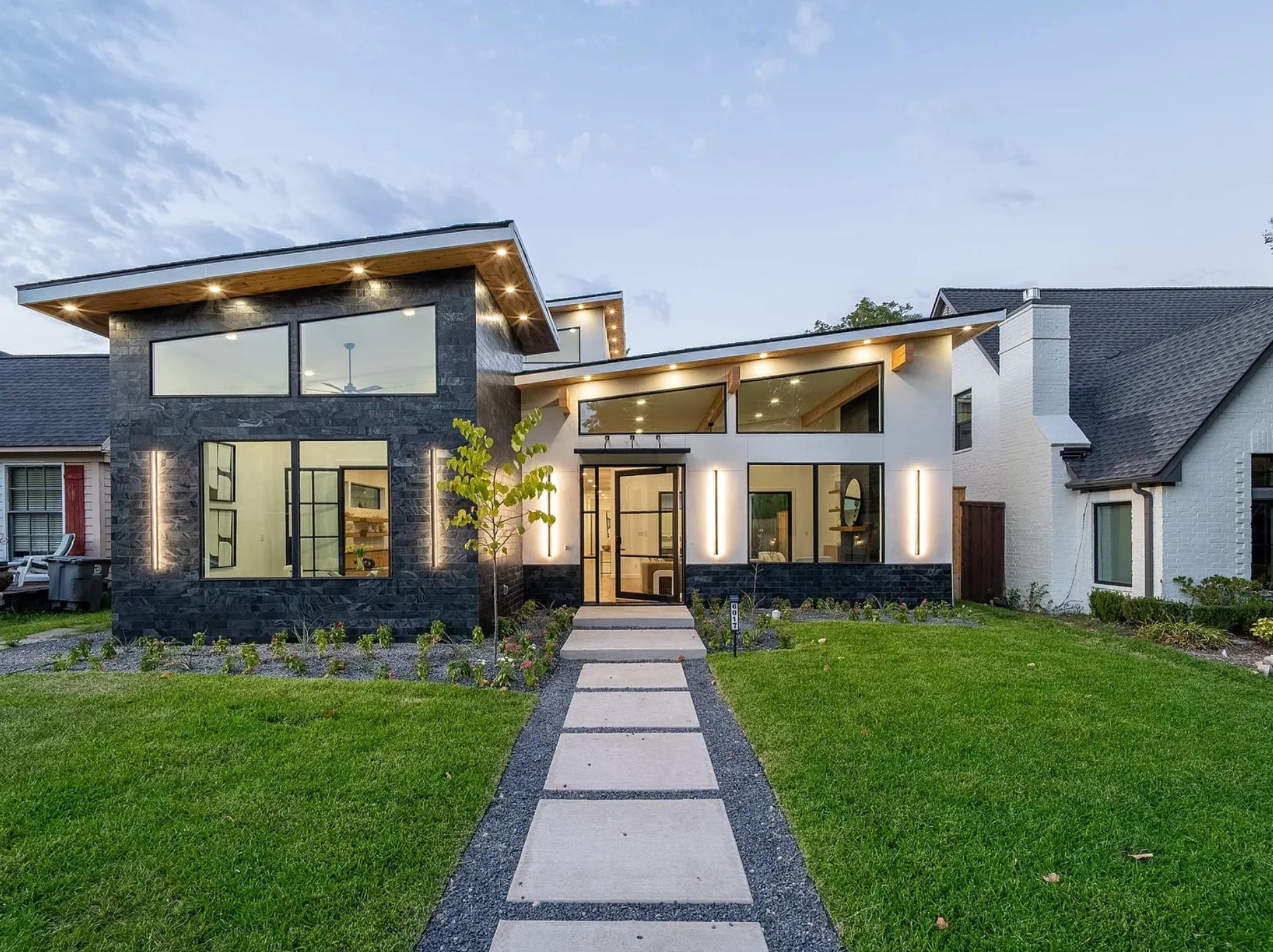 6017 Prospect Ave