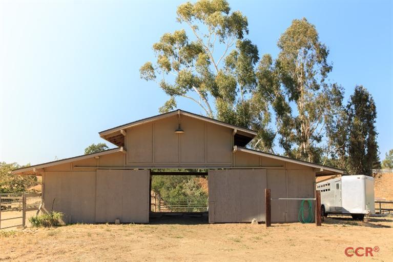 4062 Paseo Poco