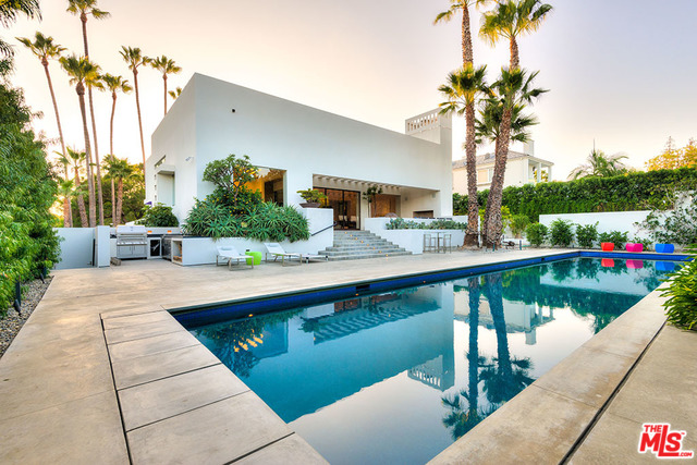 702 N Alta