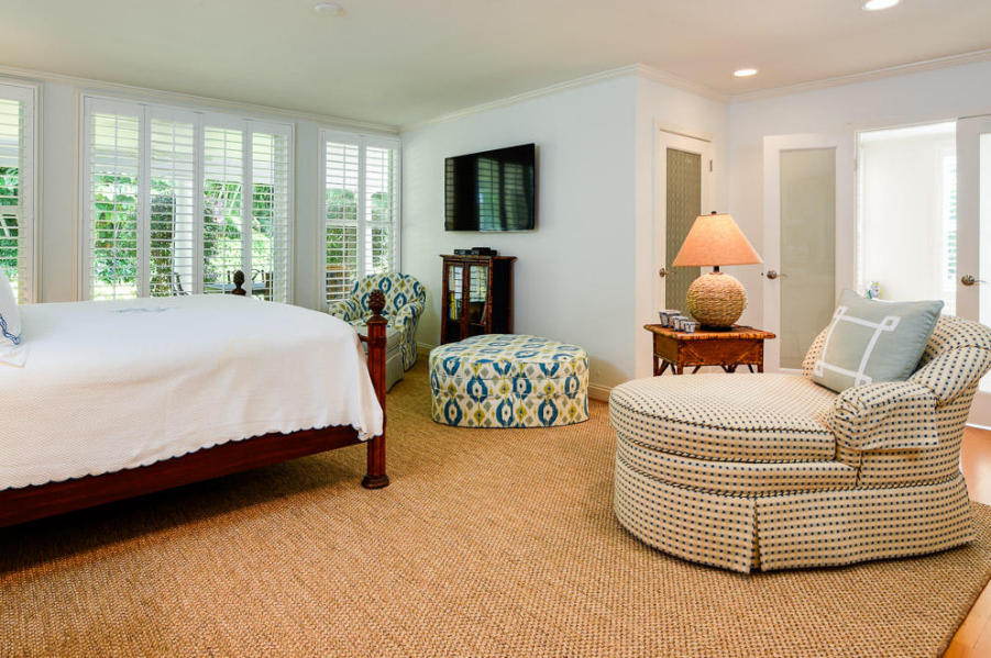 256  Mockingbird Trail
