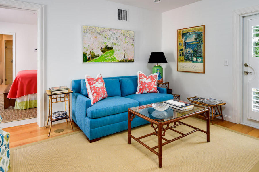 256  Mockingbird Trail