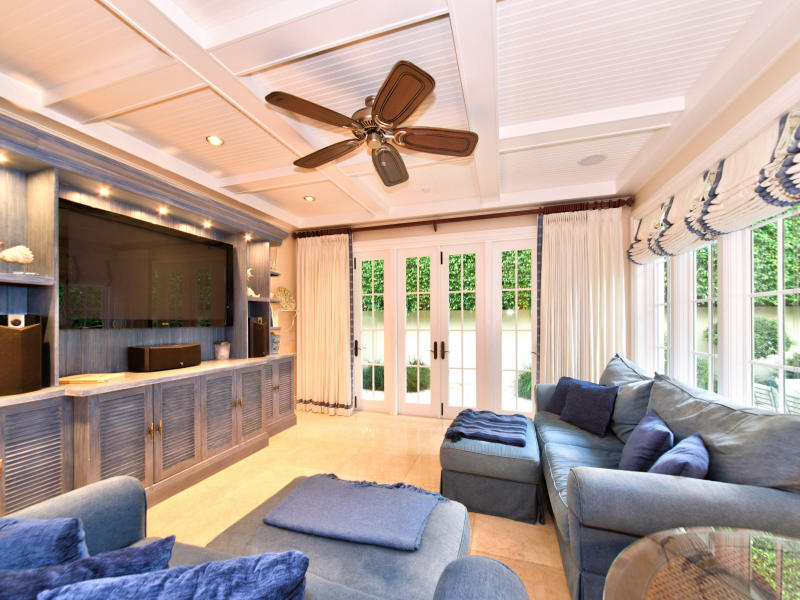 120  Seagate Road