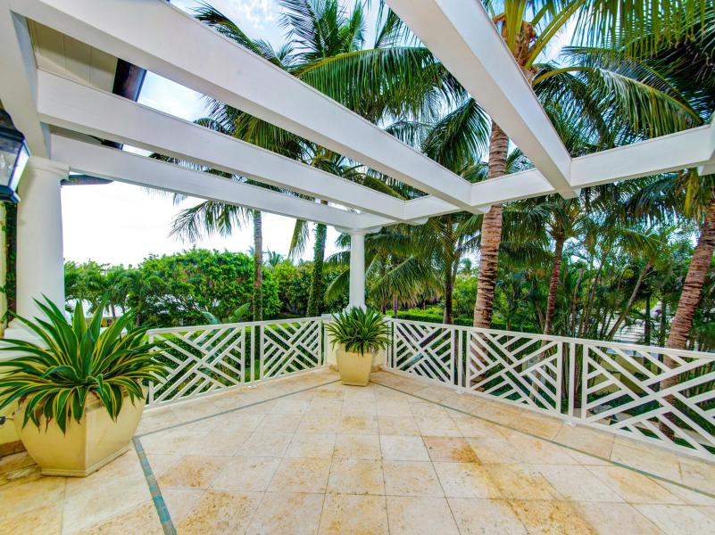 120  Seagate Road