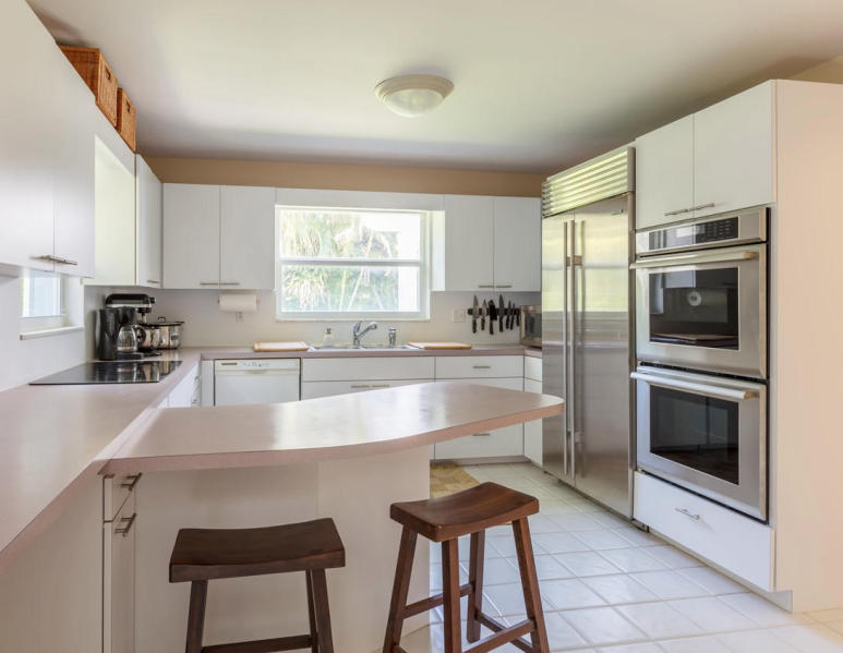 111 Reef Road