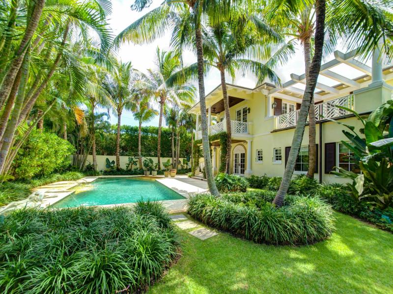 120  Seagate Road