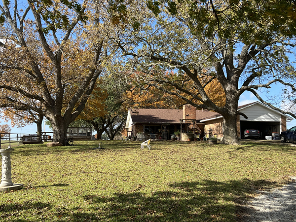 8358 County Road 172
