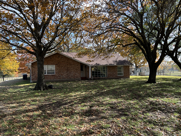 8358 County Road 172