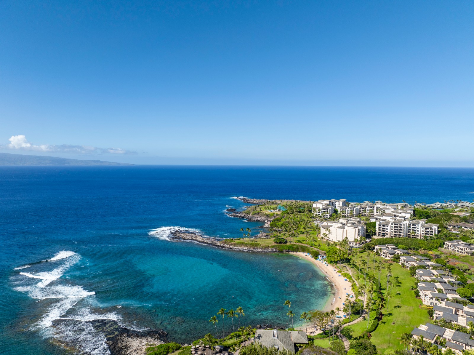 1  Bay Drive 2204