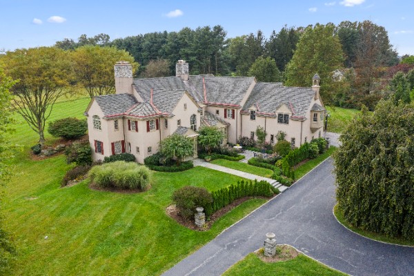 335 Boot Rd