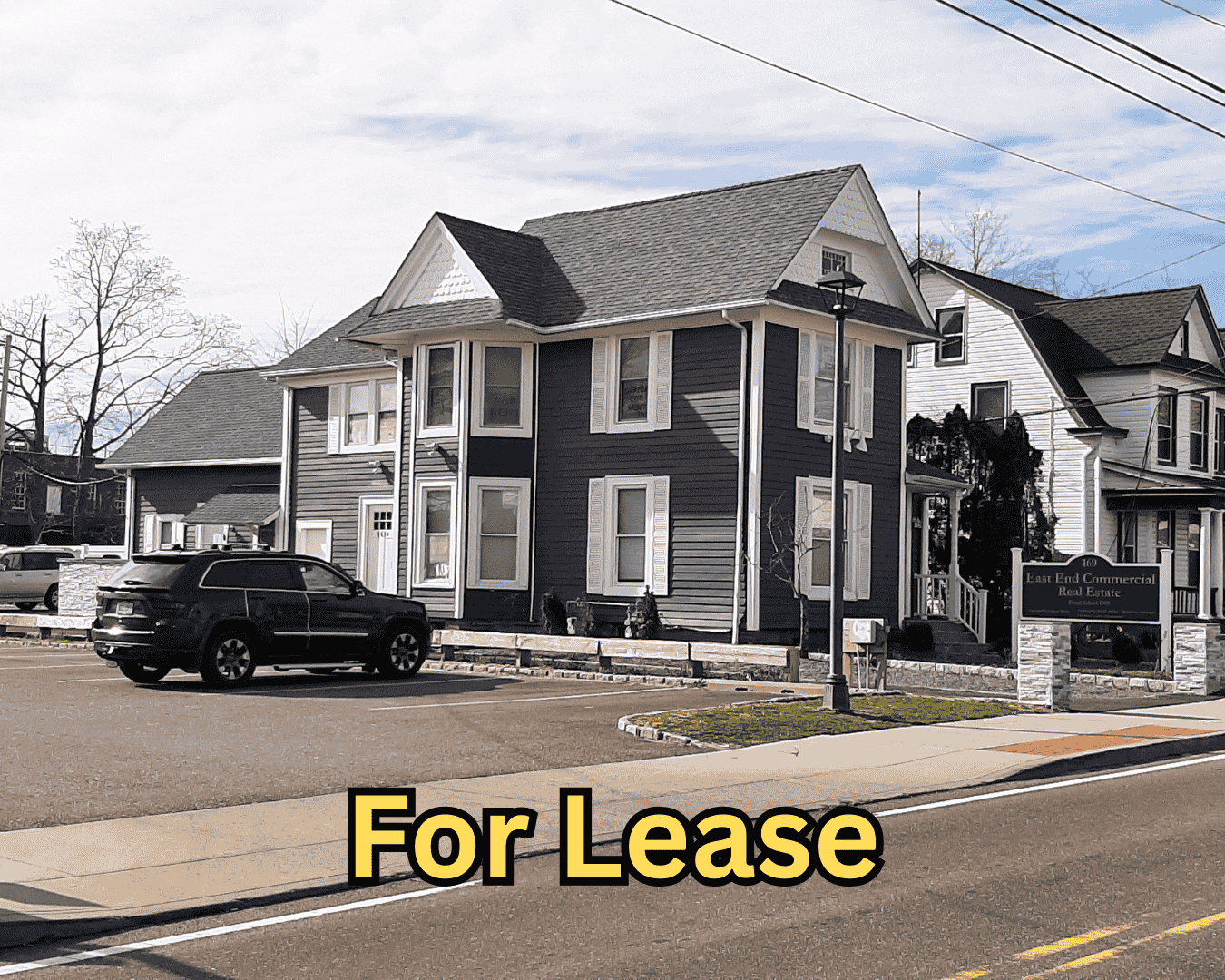 169 Roanoke Ave