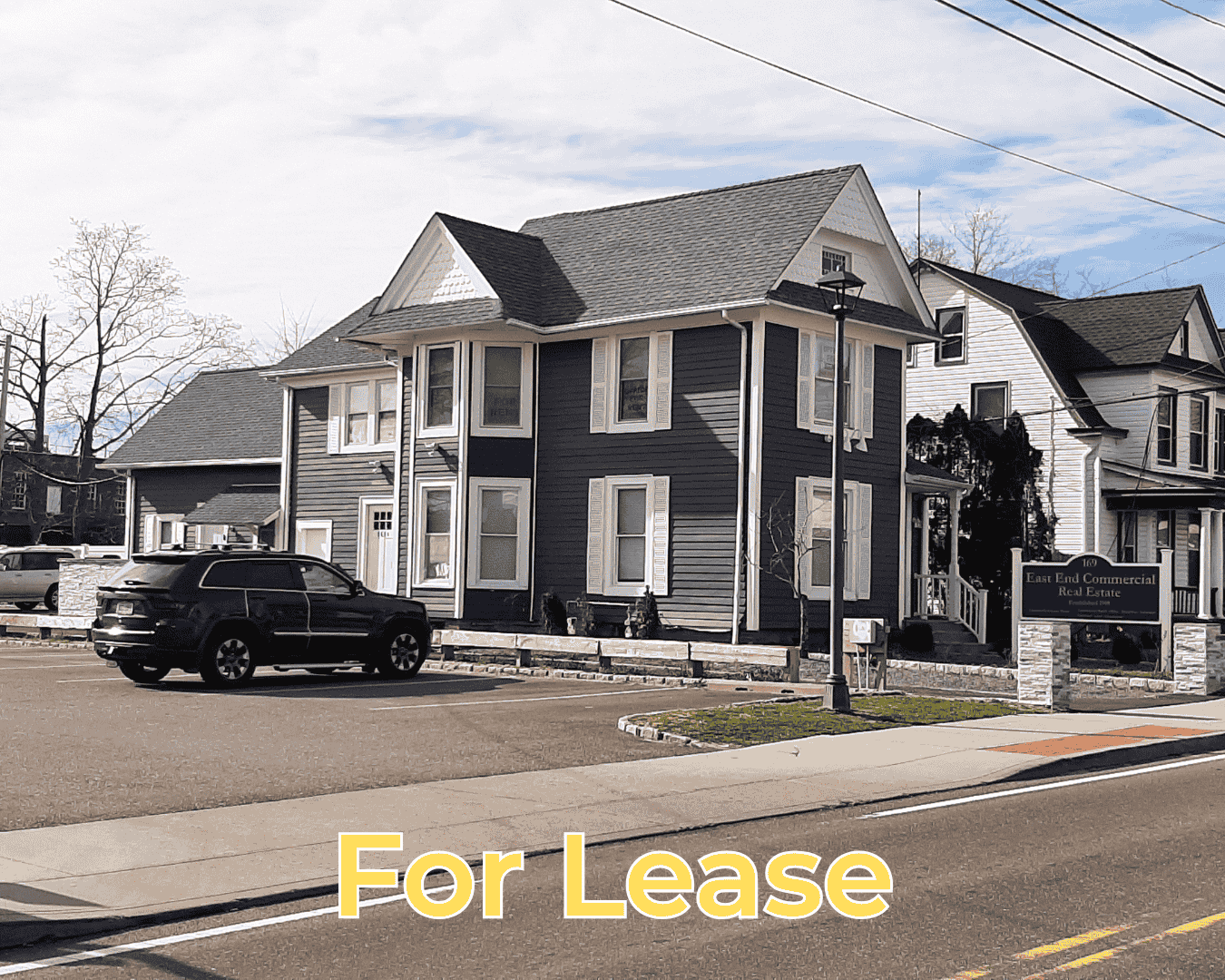 169 Roanoke Ave