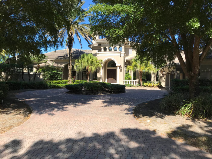 1658 Chinaberry Ct