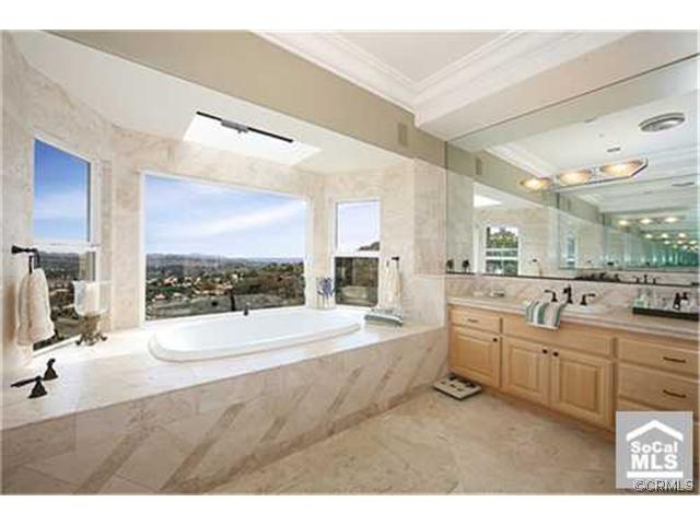 50 Vista Montemar