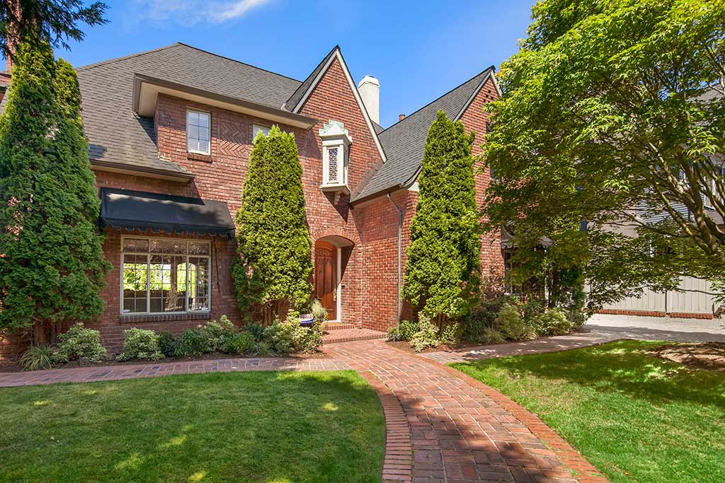 1415 Willard Avenue West