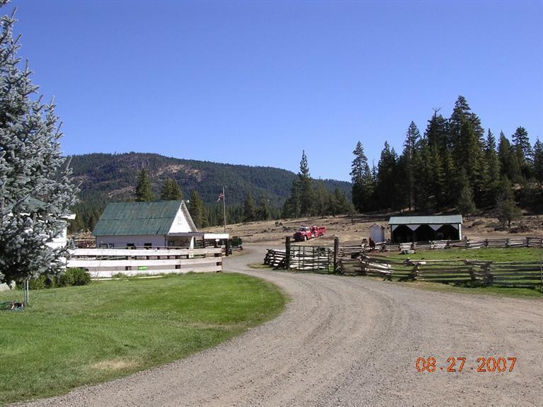 16799 Hwy 66