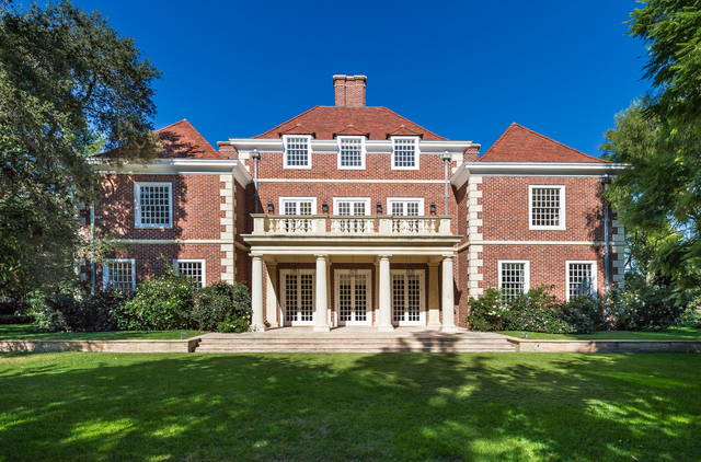16 Beverly Park