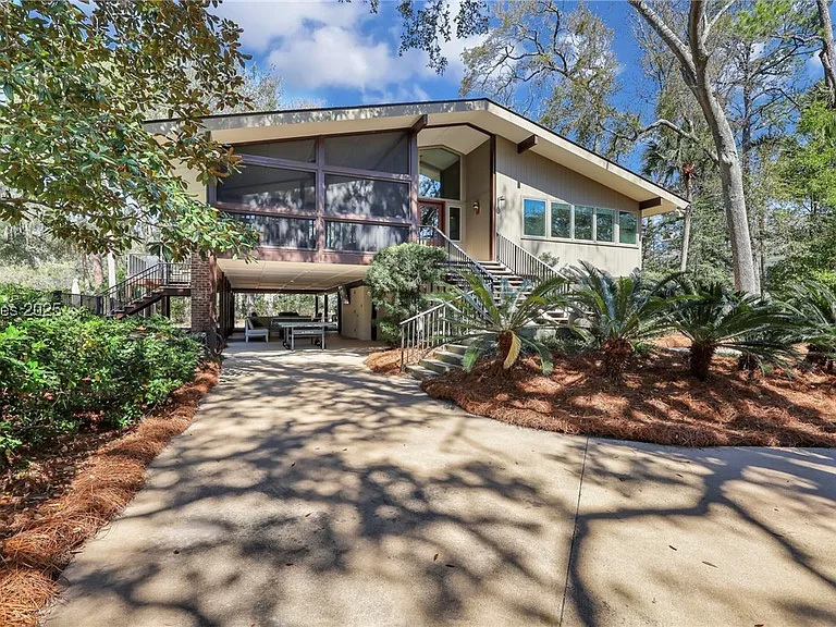 34 West Beach Lagoon Road