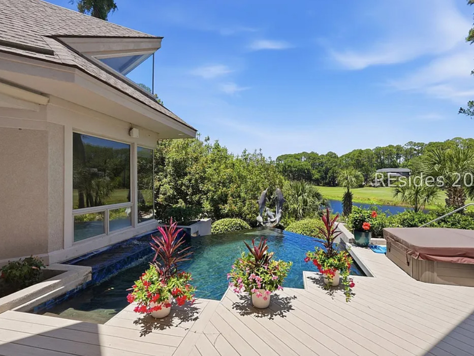 14 McKays Point Road
