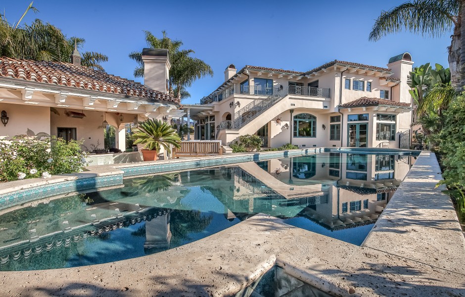 641 Alma Real Drive