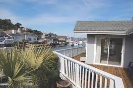 9 SAINT LUCIA PLACE