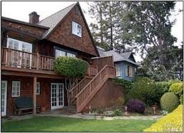 19 ACACIA AVENUE