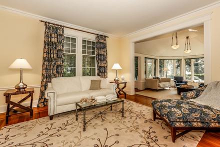 8 Prospect Avenue
