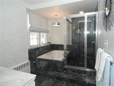 7 Glenn Rd