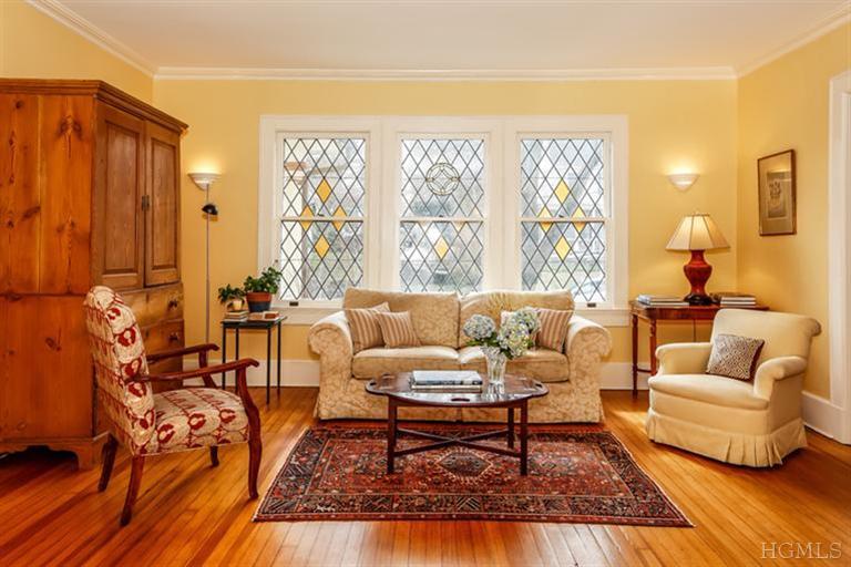 7 Thompson Pl