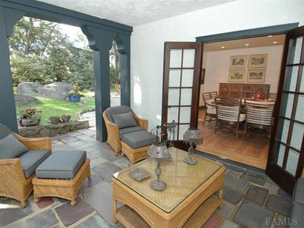 8 Normandy Road