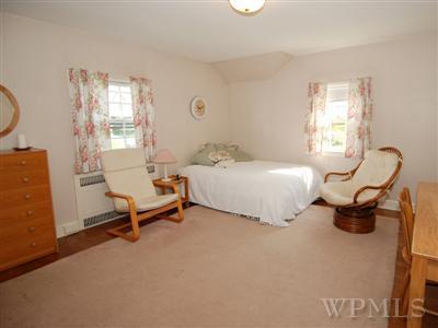 8 Locust Ridge Road