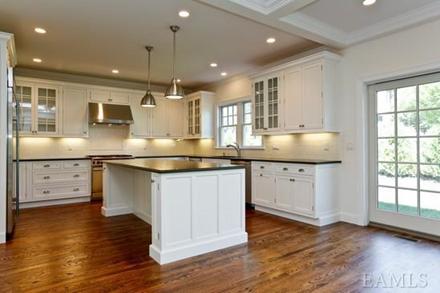 20 Maple Hill Dr