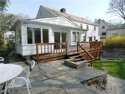 8 Locust Ridge Road