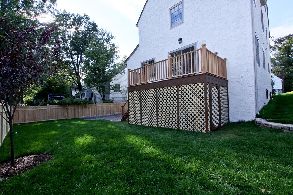 7 Byron Ln