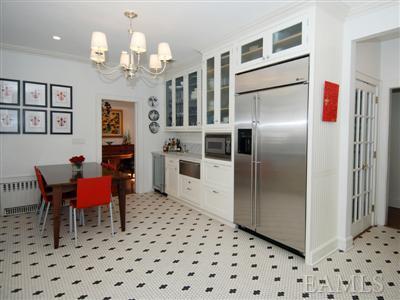 7 Glenn Rd