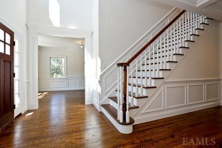 20 Maple Hill Dr