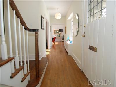 7 Glenn Rd