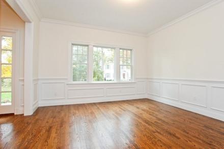 123 Soundview Avenue