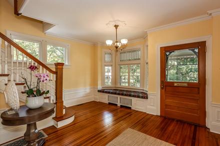 8 Prospect Avenue