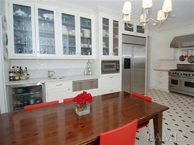 7 Glenn Rd
