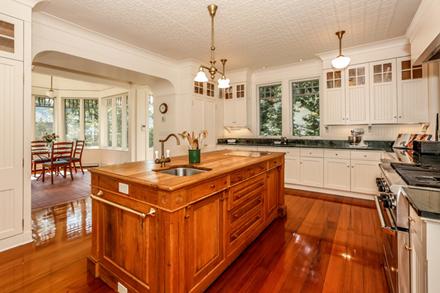 8 Prospect Avenue