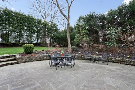 9 South Drive