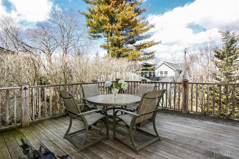 7 Thompson Pl