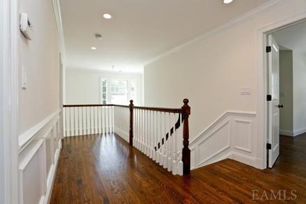 20 Maple Hill Dr